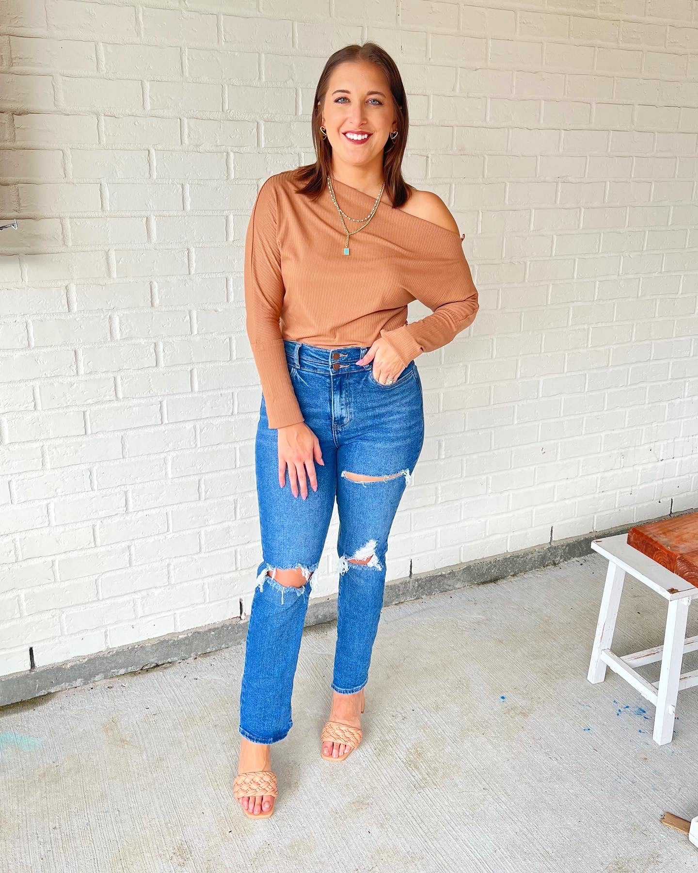 Off the Shoulder Bodysuit - Sand