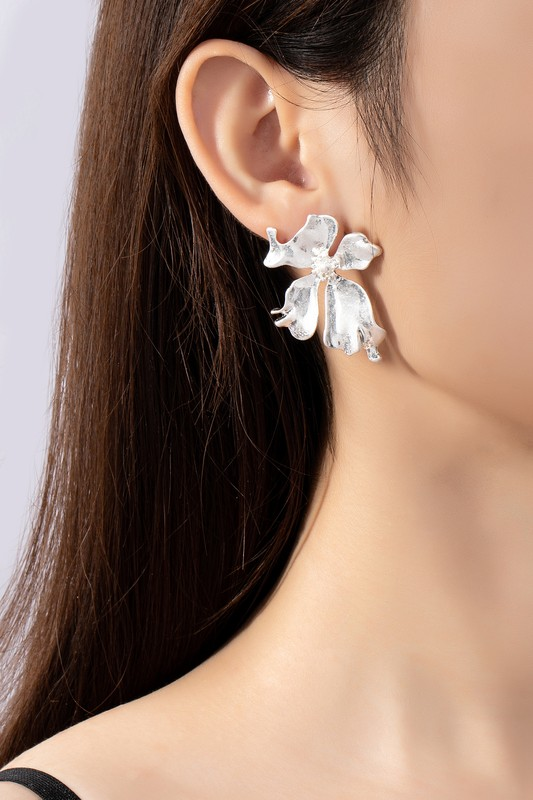 Silver Flower Earrings